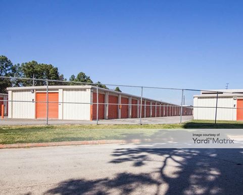 Source URL: https://cdnsc.rentcafe.com/dmslivecafe/3/1074761/1074761-1-3.jpg?width=-1&height=385&quality=80