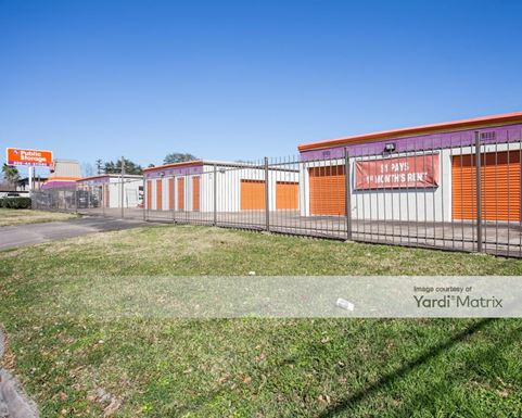 Source URL: https://cdnsc.rentcafe.com/dmslivecafe/3/1074763/1074763-1-4.jpg?width=-1&height=385&quality=80