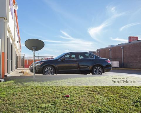 Source URL: https://cdnsc.rentcafe.com/dmslivecafe/3/1074766/1074766-1-4.jpg?width=-1&height=385&quality=80