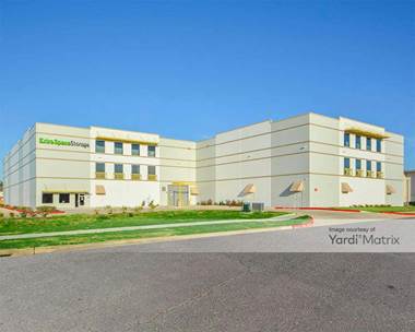 Storage Units for Rent available at 7835 West Sam Houston Pkwy North, Houston, TX 77040