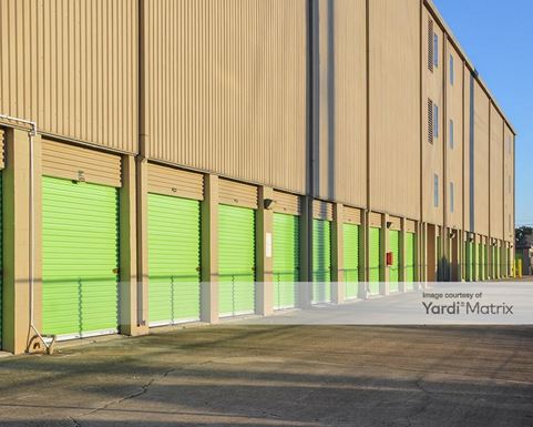 Source URL: https://cdnsc.rentcafe.com/dmslivecafe/3/1074780/1074780-1-3.jpg?width=-1&height=385&quality=80