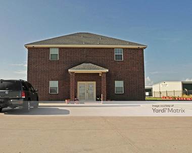 Storage Units for Rent available at 9823 Harlem Road, Richmond, TX 77407