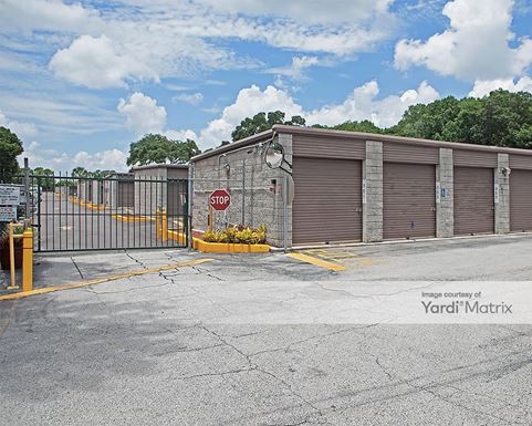 Source URL: https://cdnsc.rentcafe.com/dmslivecafe/3/1074817/1074817-1-2.jpg?width=-1&height=385&quality=80