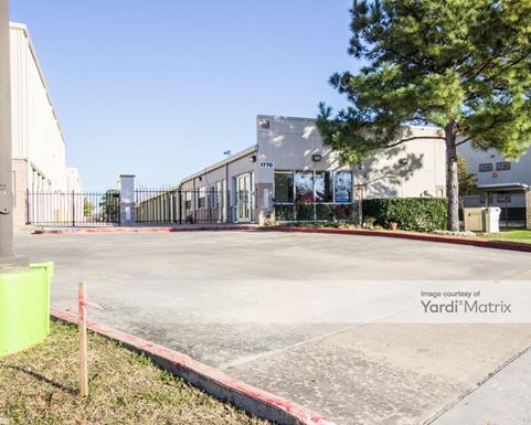 Source URL: https://cdnsc.rentcafe.com/dmslivecafe/3/1074889/1074889-1-3.jpg?width=-1&height=385&quality=80