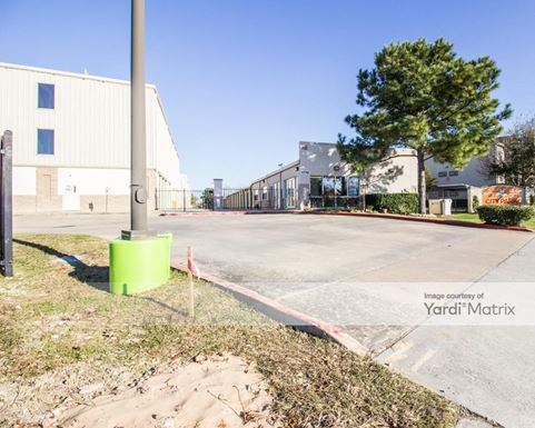 Source URL: https://cdnsc.rentcafe.com/dmslivecafe/3/1074889/1074889-1-4.jpg?width=-1&height=385&quality=80