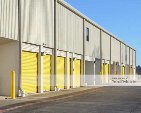 Source URL: https://cdnsc.rentcafe.com/dmslivecafe/3/1074895/1074895-1-5.jpg?width=-1&height=385&quality=80