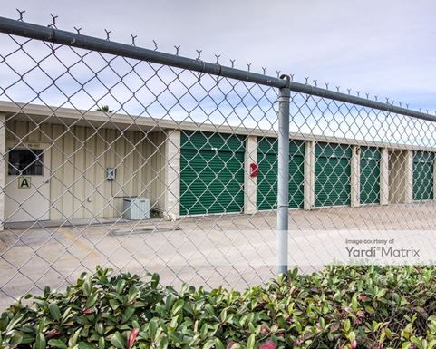 Source URL: https://cdnsc.rentcafe.com/dmslivecafe/3/1074904/1074904-1-5.jpg?width=-1&height=385&quality=80