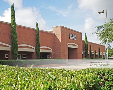 Storage Units for Rent available at 16615 Lexington Blvd, Sugar Land, TX 77479