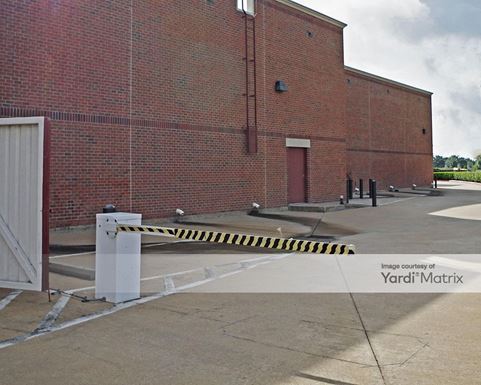 Source URL: https://cdnsc.rentcafe.com/dmslivecafe/3/1074907/1074907-1-5.jpg?width=-1&height=385&quality=80