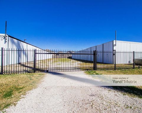 Source URL: https://cdnsc.rentcafe.com/dmslivecafe/3/1074913/1074913-1-4.jpg?width=-1&height=385&quality=80