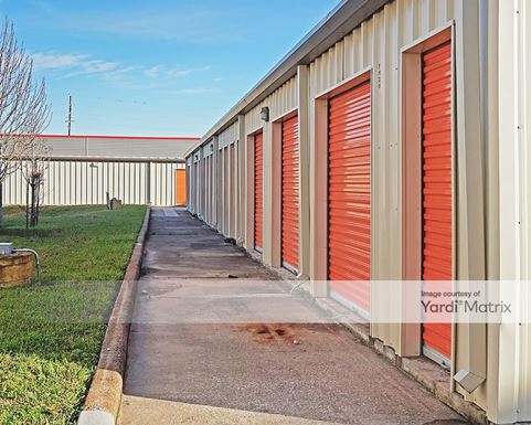 Source URL: https://cdnsc.rentcafe.com/dmslivecafe/3/1074915/1074915-1-3.jpg?width=-1&height=385&quality=80