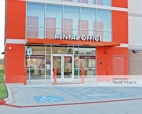 Source URL: https://cdnsc.rentcafe.com/dmslivecafe/3/1074926/1074926-1-3.jpg?width=-1&height=385&quality=80