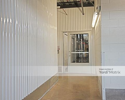 Source URL: https://cdnsc.rentcafe.com/dmslivecafe/3/1074928/1074928-1-4.jpg?width=-1&height=385&quality=80