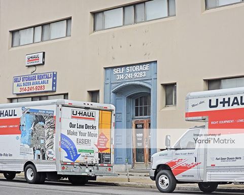 Source URL: https://cdnsc.rentcafe.com/dmslivecafe/3/1074964/1074964-1-4.jpg?width=-1&height=385&quality=80