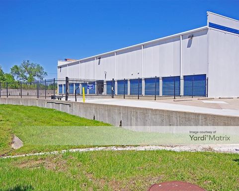 Source URL: https://cdnsc.rentcafe.com/dmslivecafe/3/1074969/1074969-1-4.jpg?width=-1&height=385&quality=80