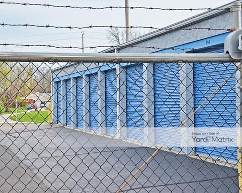 Source URL: https://cdnsc.rentcafe.com/dmslivecafe/3/1074972/1074972-1-2.jpg?width=-1&height=385&quality=80