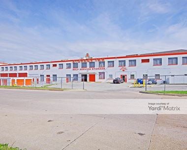 Storage Units for Rent available at 4677 Lansdowne Avenue, St. Louis, MO 63116