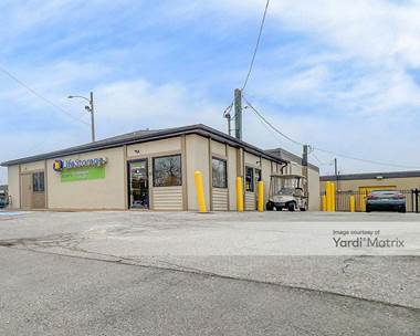 Storage Units for Rent available at 8524 Manchester Road, Brentwood, MO 63144
