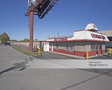 Storage Units for Rent available at 4040 North Service Road, Saint Peters, MO 63376