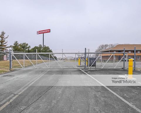 Source URL: https://cdnsc.rentcafe.com/dmslivecafe/3/1075015/1075015-1-5.jpg?width=-1&height=385&quality=80