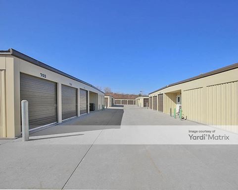 Source URL: https://cdnsc.rentcafe.com/dmslivecafe/3/1075019/1075019-1-3.jpg?width=-1&height=385&quality=80