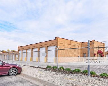 Storage Units for Rent available at 4550 F Street, Omaha, NE 68117