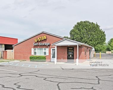 Storage Units for Rent available at 4530 Millbranch Road, Memphis, TN 38116