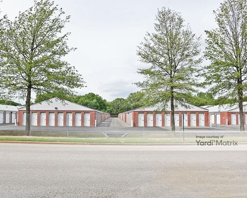 Source URL: https://cdnsc.rentcafe.com/dmslivecafe/3/1075036/1075036-1-4.jpg?width=-1&height=385&quality=80