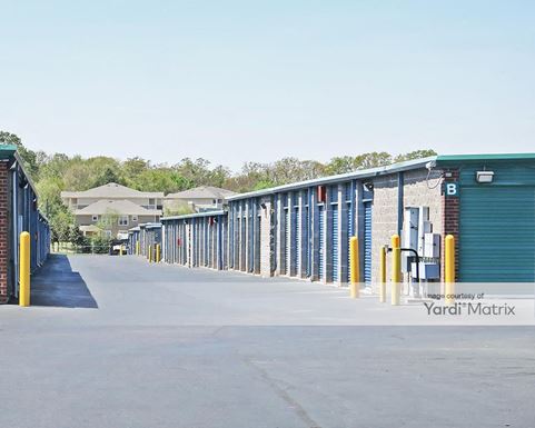 Source URL: https://cdnsc.rentcafe.com/dmslivecafe/3/1075043/1075043-1-3.jpg?width=-1&height=385&quality=80