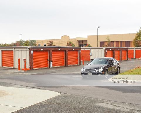 Source URL: https://cdnsc.rentcafe.com/dmslivecafe/3/1075076/1075076-1-5.jpg?width=-1&height=385&quality=80