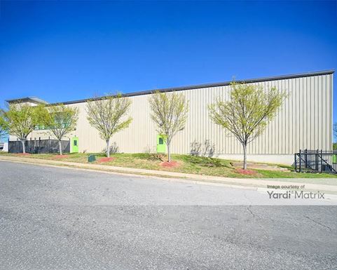 Source URL: https://cdnsc.rentcafe.com/dmslivecafe/3/1075079/1075079-1-4.jpg?width=-1&height=385&quality=80