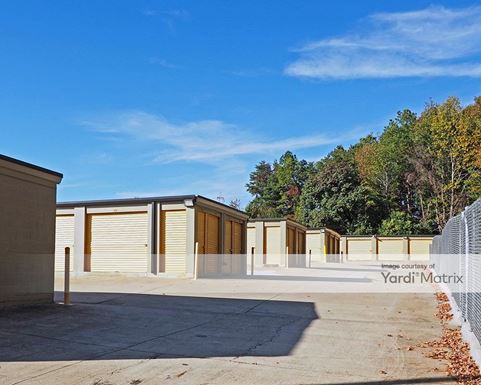 Source URL: https://cdnsc.rentcafe.com/dmslivecafe/3/1075079/1075079-1-5.jpg?width=-1&height=385&quality=80