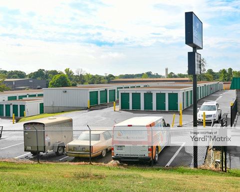 Source URL: https://cdnsc.rentcafe.com/dmslivecafe/3/1075103/1075103-1-6.jpg?width=-1&height=385&quality=80