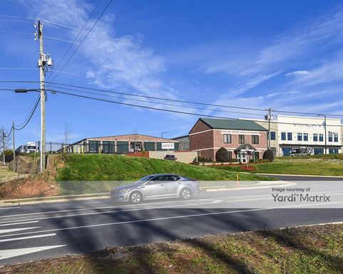 Source URL: https://cdnsc.rentcafe.com/dmslivecafe/3/1075140/1075140-1-2.jpg?width=-1&height=385&quality=80