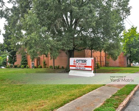 Source URL: https://cdnsc.rentcafe.com/dmslivecafe/3/1075164/1075164-1-3.jpg?width=-1&height=385&quality=80