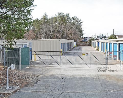 Source URL: https://cdnsc.rentcafe.com/dmslivecafe/3/1075190/1075190-1-3.jpg?width=-1&height=385&quality=80