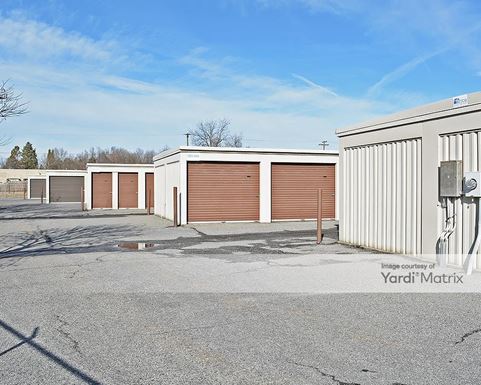 Source URL: https://cdnsc.rentcafe.com/dmslivecafe/3/1075191/1075191-1-5.jpg?width=-1&height=385&quality=80