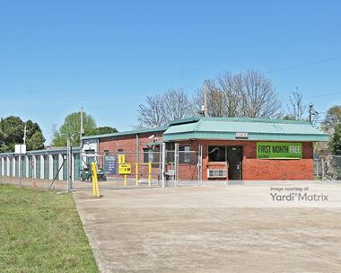 Storage Units for Rent available at 2124 Charles Bryan Road, Memphis, TN 38133