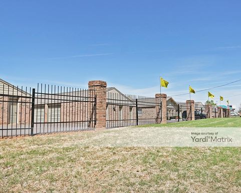 Source URL: https://cdnsc.rentcafe.com/dmslivecafe/3/1075212/1075212-1-3.jpg?width=-1&height=385&quality=80