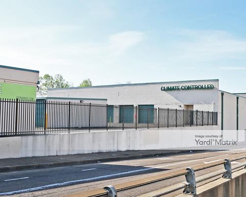 Source URL: https://cdnsc.rentcafe.com/dmslivecafe/3/1075214/1075214-1-3.jpg?width=-1&height=385&quality=80