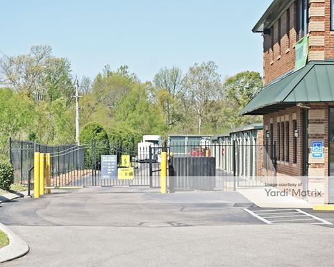 Source URL: https://cdnsc.rentcafe.com/dmslivecafe/3/1075215/1075215-1-2.jpg?width=-1&height=385&quality=80