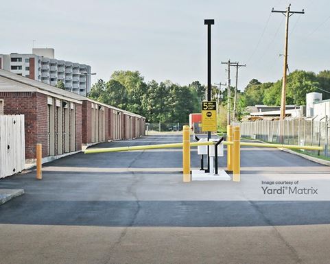 Source URL: https://cdnsc.rentcafe.com/dmslivecafe/3/1075219/1075219-1-2.jpg?width=-1&height=385&quality=80