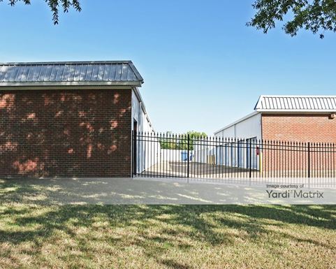 Source URL: https://cdnsc.rentcafe.com/dmslivecafe/3/1075220/1075220-1-4.jpg?width=-1&height=385&quality=80