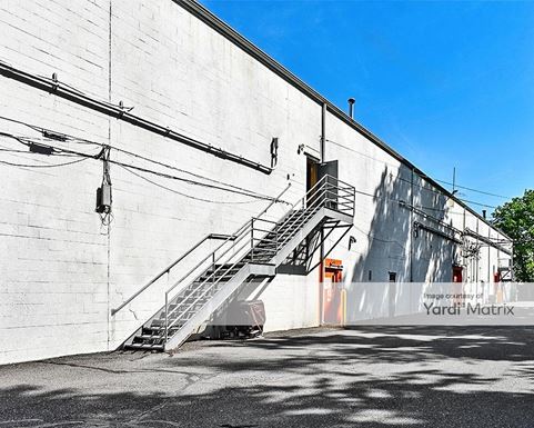 Source URL: https://cdnsc.rentcafe.com/dmslivecafe/3/1075238/1075238-1-4.jpg?width=-1&height=385&quality=80