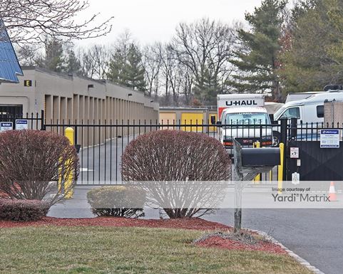 Source URL: https://cdnsc.rentcafe.com/dmslivecafe/3/1075241/1075241-1-4.jpg?width=-1&height=385&quality=80