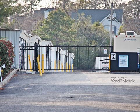 Source URL: https://cdnsc.rentcafe.com/dmslivecafe/3/1075248/1075248-1-4.jpg?width=-1&height=385&quality=80