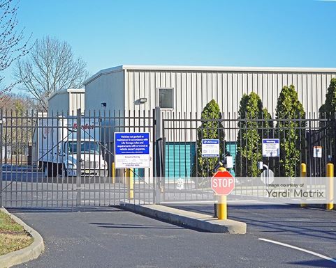 Source URL: https://cdnsc.rentcafe.com/dmslivecafe/3/1075260/1075260-1-4.jpg?width=-1&height=385&quality=80