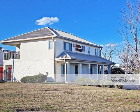 Source URL: https://cdnsc.rentcafe.com/dmslivecafe/3/1075263/1075263-1-2.jpg?width=-1&height=385&quality=80