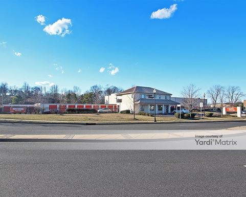 Source URL: https://cdnsc.rentcafe.com/dmslivecafe/3/1075263/1075263-1-3.jpg?width=-1&height=385&quality=80