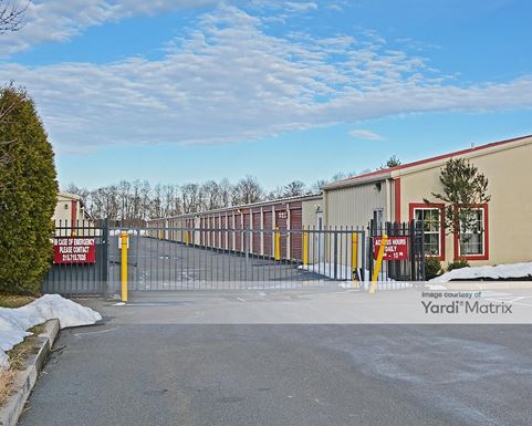 Source URL: https://cdnsc.rentcafe.com/dmslivecafe/3/1075264/1075264-1-3.jpg?width=-1&height=385&quality=80